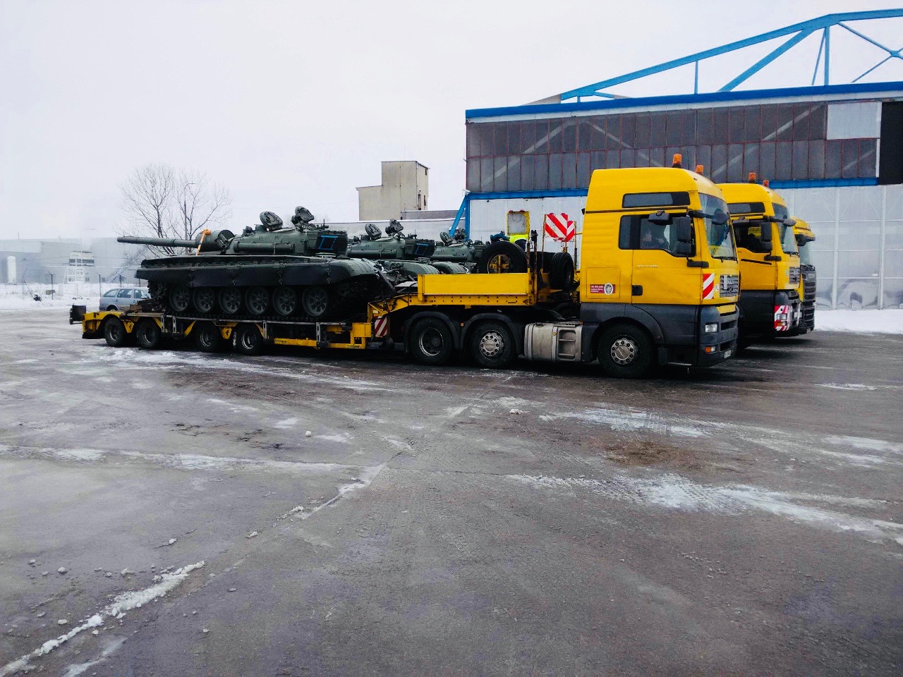 Přeprava vojenského materiálu / Military Transport