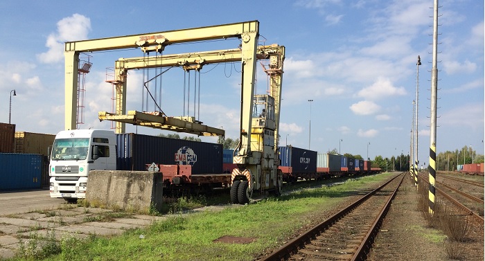 Kontejnerové služby / Container Services